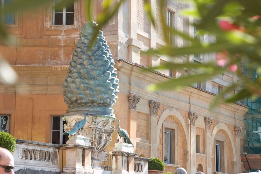 Rome: Vatican Museums & St. Peter's Basilica with Dome Climb - Who will get the most from this tour