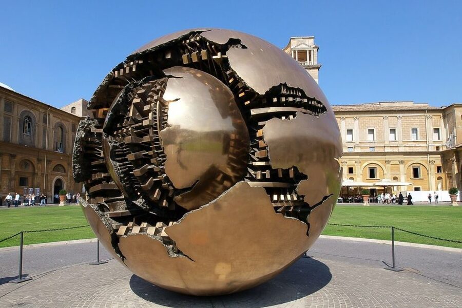 Rome: Vatican, Sistine Chapel, Basilica & Dome Private Tour - Practical details that can make the morning easier