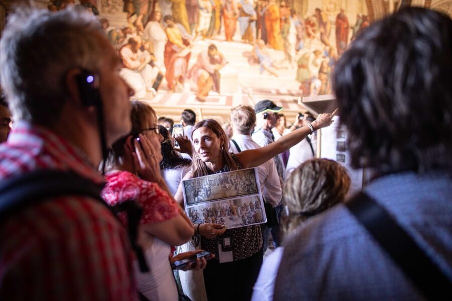 Rome: Vatican, Sistine Chapel, St. Peter's Small-Group Tour - Key points at a glance