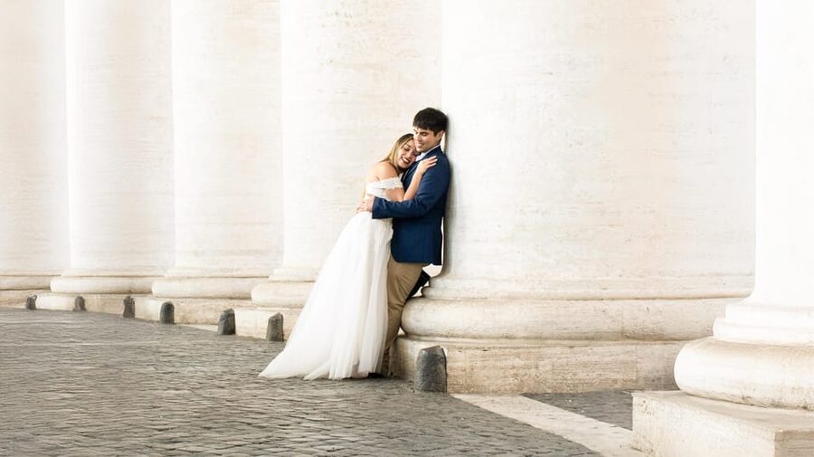 Rome: Vatican, St Peter’s Sq & Castel Sant’Angelo PhotoShoot - The walk to Castel Sant’Angelo changes the mood