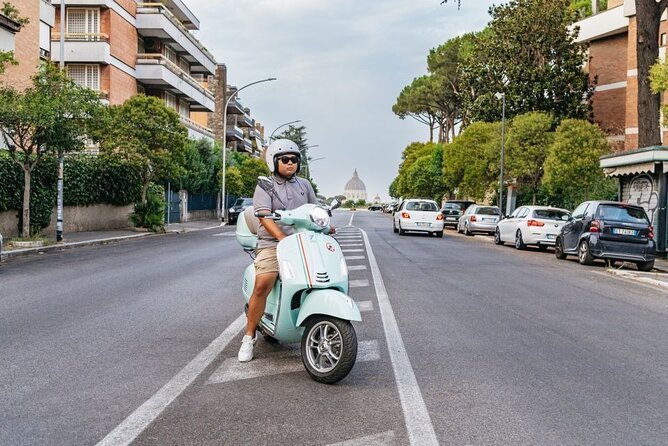 Rome: Vespa 125cc Daily rental - What the $79.30 price really covers