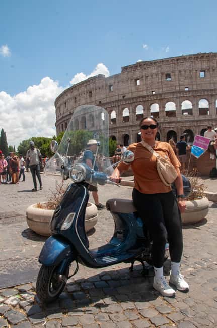 Rome Vespa: City Highlights Sightseeing Tour by Vespa - Why a passenger-only Vespa ride works in Rome