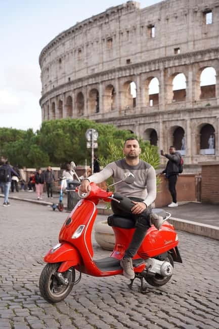 Rome Vespa: City Highlights Sightseeing Tour by Vespa - Safety, age limits, and comfort