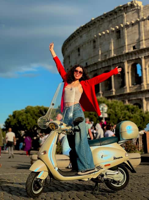 Rome: Vespa Tour with Local Guide - Fountain of Acqua Paola and the sweet stop