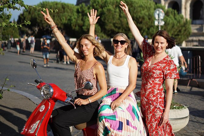Rome Vespa Tour with Professional Photoshoot - Janiculum Hill and the final photographs