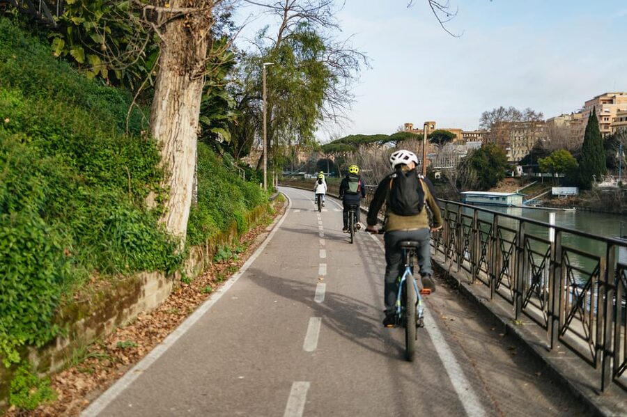 Rome: Villa Borghese, Villa Ada, and Coppedè E-Bike Tour - Why this ride shows you a different Rome