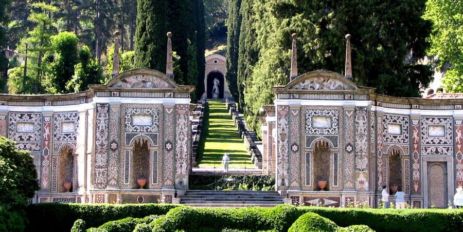 Rome: Villa D'Este & Tivoli Tour with Skip-the-Line Entry - Strolling Tivoli’s old town