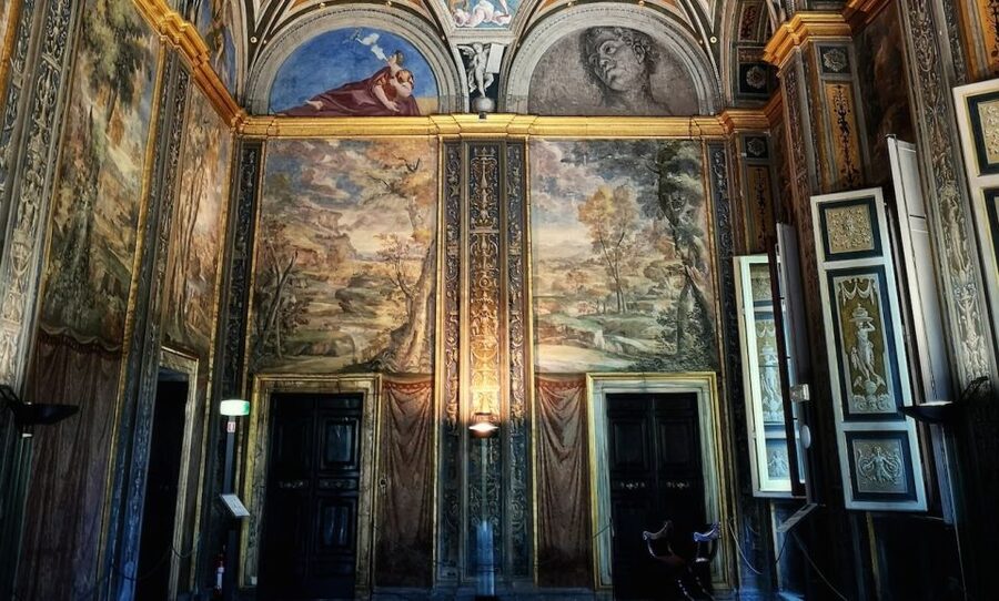 Rome: Villa Farnesina Renaissance Tour - Who should book this Renaissance tour?