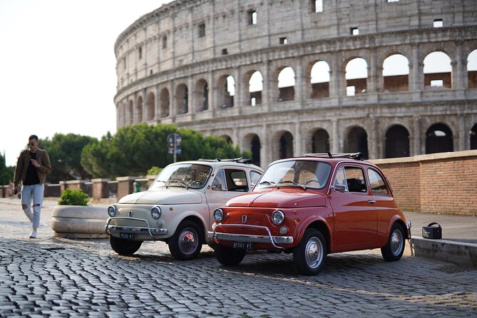Rome: Vintage Fiat 500 Car Tour with Photographer - A passing look at Trastevere and the Acqua Paola fountain