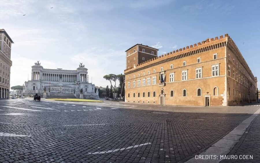 Rome: Vittoriano with Rooftop & Palazzo Venezia Hosted Entry - Best timing and practical comfort