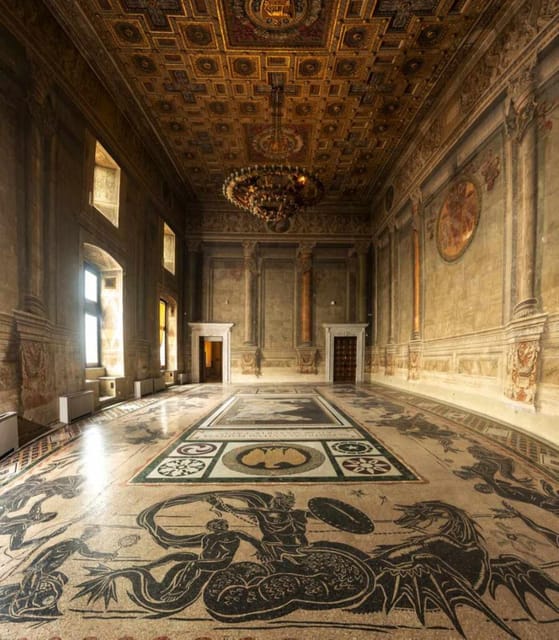 Rome: Vittoriano with Rooftop & Palazzo Venezia Hosted Entry - Who should book this experience?