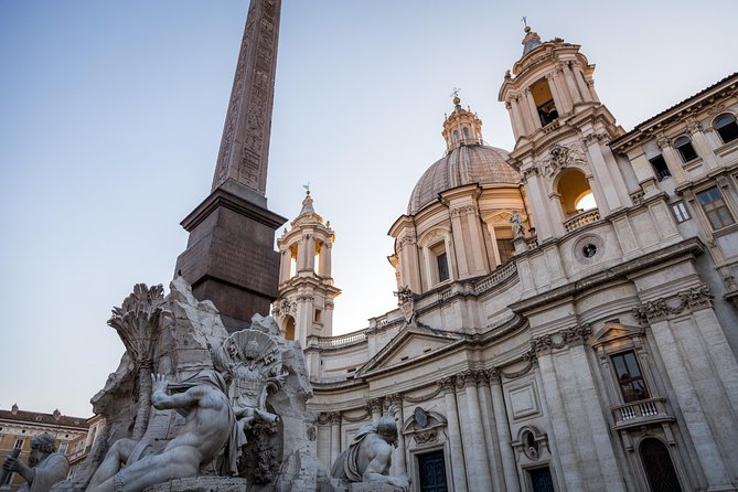 Rome Walking Tour with Piazza Navona, Trevi Fountain and Pantheon - Trevi Fountain, crowds, and the coin tradition