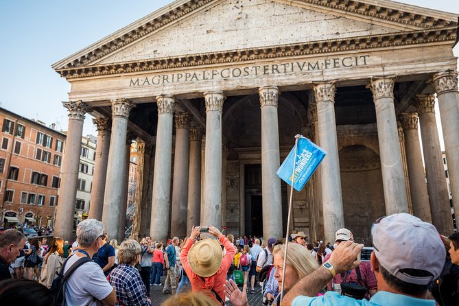 Rome Walking Tour with Piazza Navona, Trevi Fountain and Pantheon - Finishing at the Spanish Steps