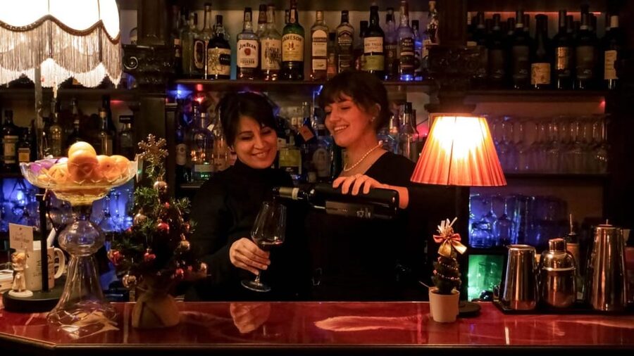 Rome: Wine and Food Tasting Experience at Speakeasy - What happens during the 90 minutes