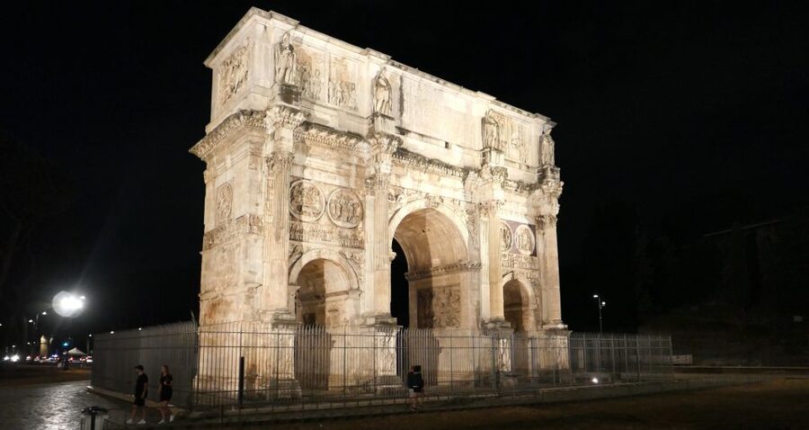 Rome: Wonders of Ancient Rome at Dusk - The Arch of Constantine adds a political lesson