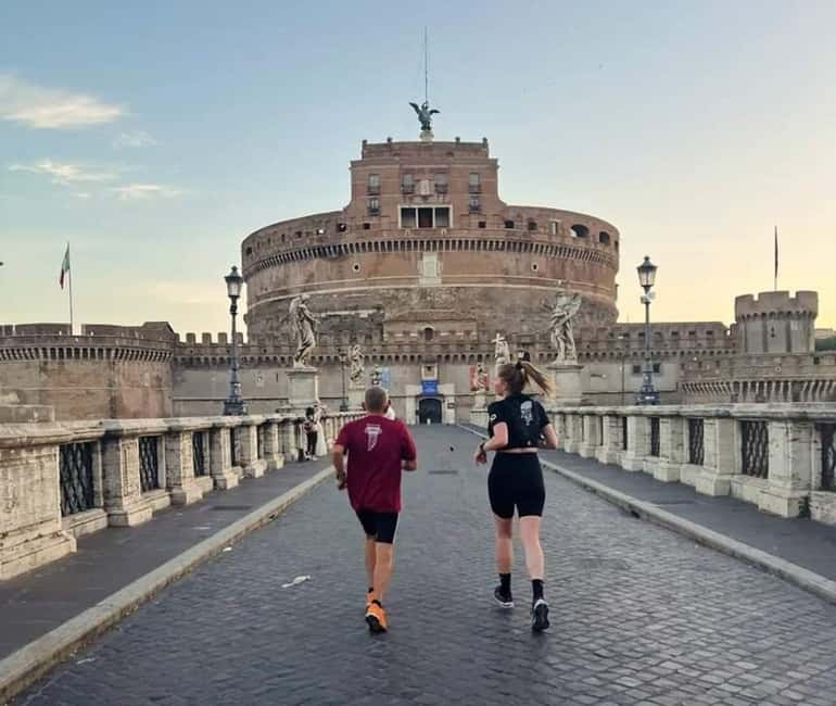 Running Tours Rome 9km [shared or private] - Reaching the Colosseum on foot