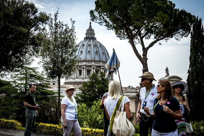 Semiprivate Guided Tour of Vatican Museums & Sistine Chapel - Why the small-group format matters inside the Vatican