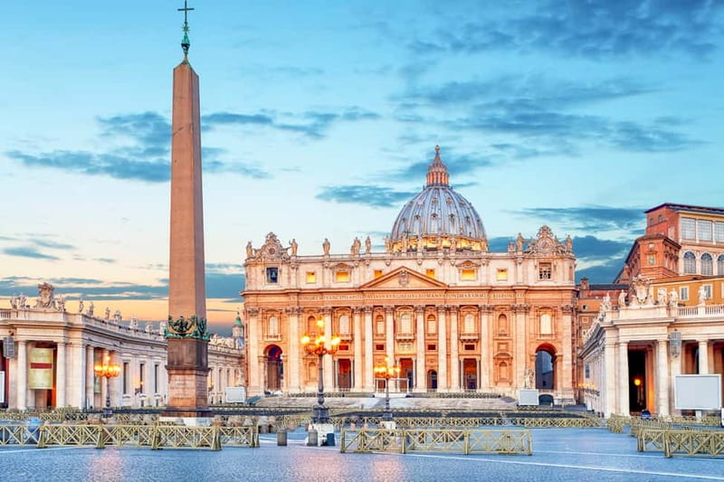 Semiprivate Guided Tour of Vatican Museums & Sistine Chapel - St. Peter’s Square and the basilica decision