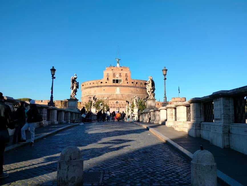 Sette colli tour - Monti offers a quieter route beside the major sights