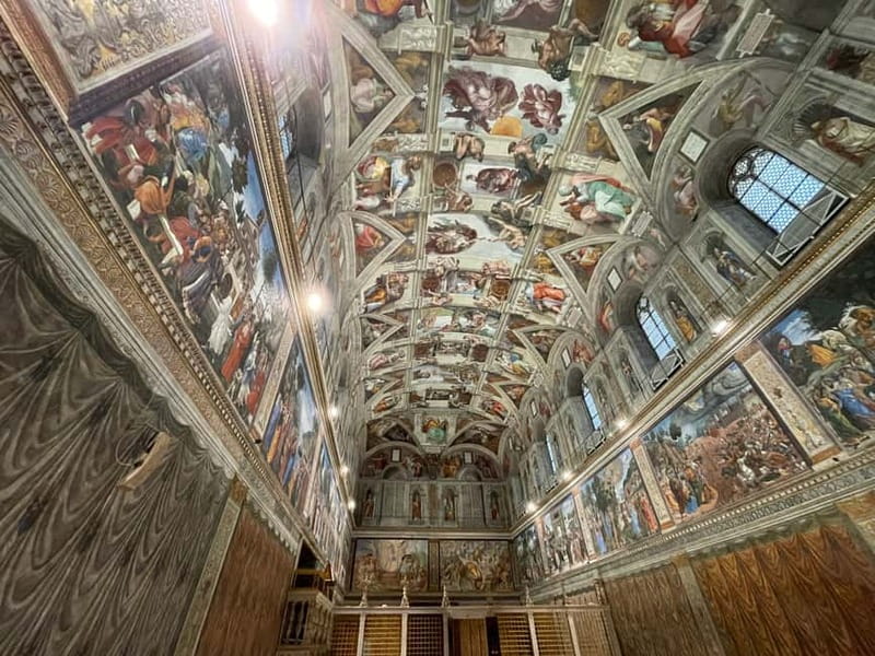 Sistine Chapel and Vatican Museums Small Group Tour - Through the Vatican Museums