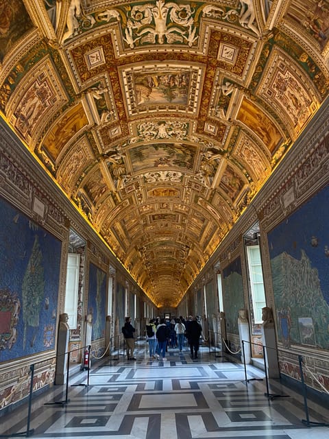Sistine Chapel, Vatican Museums Tour & Entry to St Peter's - Seeing Michelangelo’s Sistine Chapel