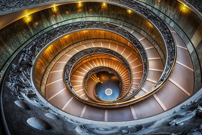 Skip the Line: Ticket to the Vatican Museum & Sistine Chapel - Finding the meeting point without a morning panic