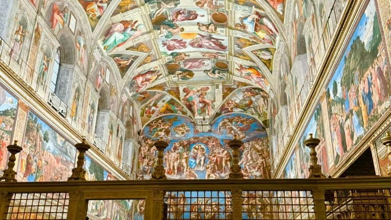 Skip-the-Line Ticket: Vatican Museums & Sistine Chapel - Meeting your host at OPENSHOP24