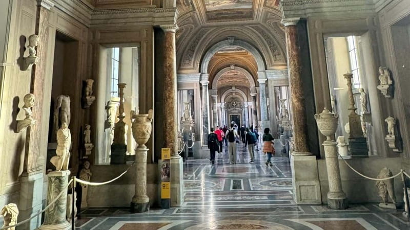 Skip-the-Line Ticket: Vatican Museums & Sistine Chapel - The Gallery of Maps sets the tone