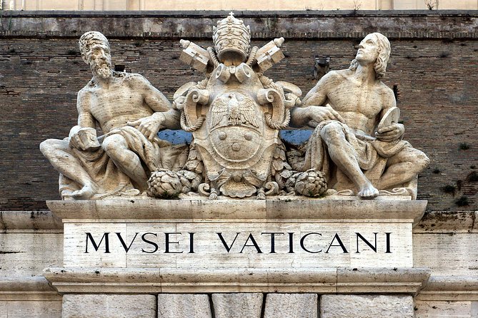 Skip the Line Tour: Vatican Museums and Sistine Chapel - The Sistine Chapel: famous, crowded, and brief
