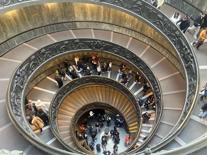 Skip-The-Line Vatican Museum, Galleries & Sistine Chapel - Inside the Vatican Museums