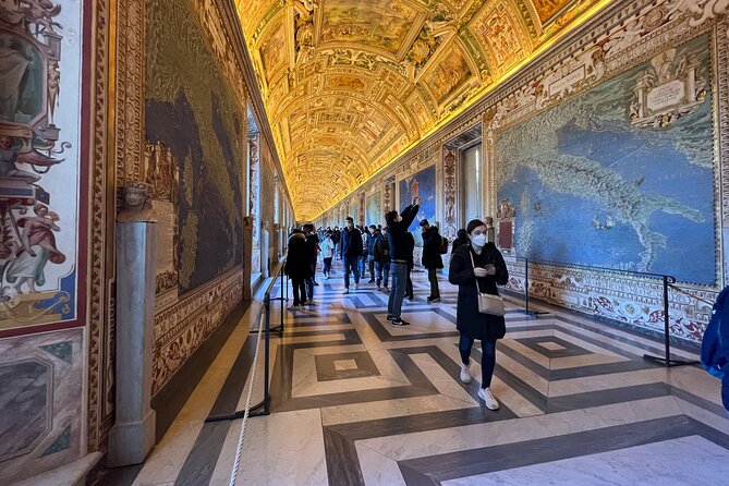 Skip the Line: Vatican Museum, Sistine Chapel & Optional Basilica - Preparing for Michelangelo in the Sistine Chapel