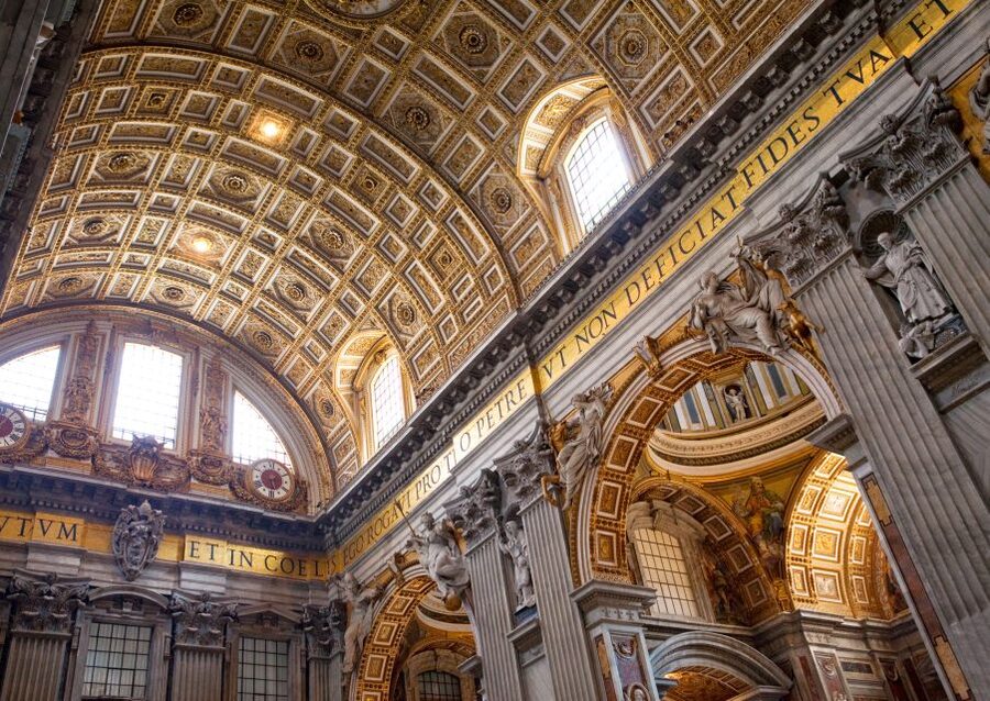 Skip the line Vatican Museum Sistine & St.Peter Private Tour - Ancient sculpture at the Pio-Clementine Museum
