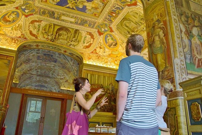 Skip-the-Line Vatican, Sistine Chapel & St. Peter's | Small Group - What the small group changes