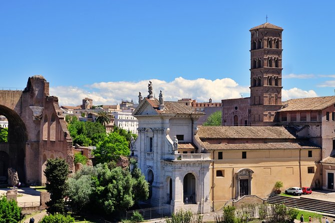 Small Group Colosseum, Roman Forum & Palatine Hill Tour - How the guides shape the experience