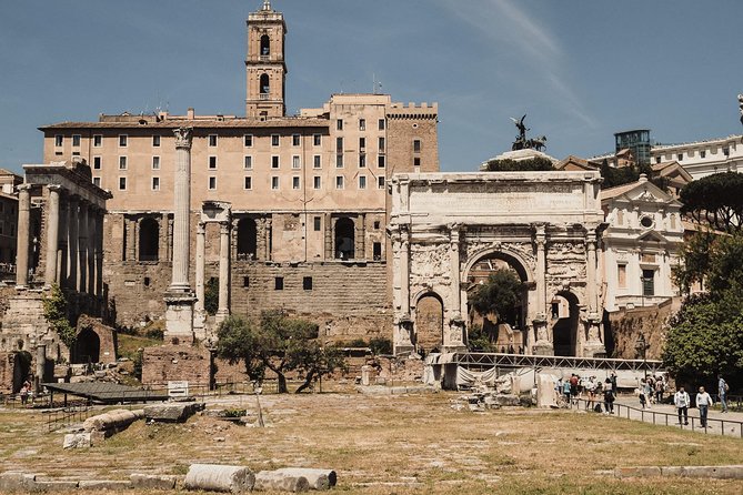 Small-Group Colosseum Tour with Roman Forum & Palatine Hill - Meeting the group opposite the Colosseum