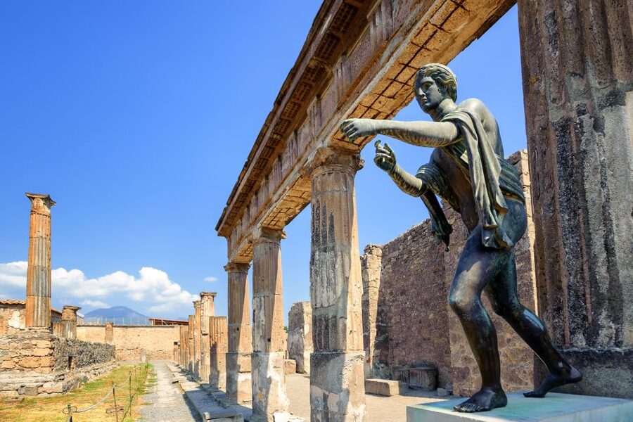 Sorrento & Pompeii Day Trip from Rome Audio Guide Tour - Pompeii with a guide or audio commentary