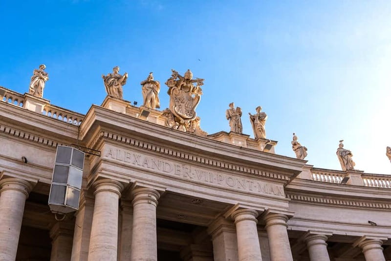 St. Peter's Basilica Early Entry with Guided Dome Climb - Entering early, without expecting an empty church