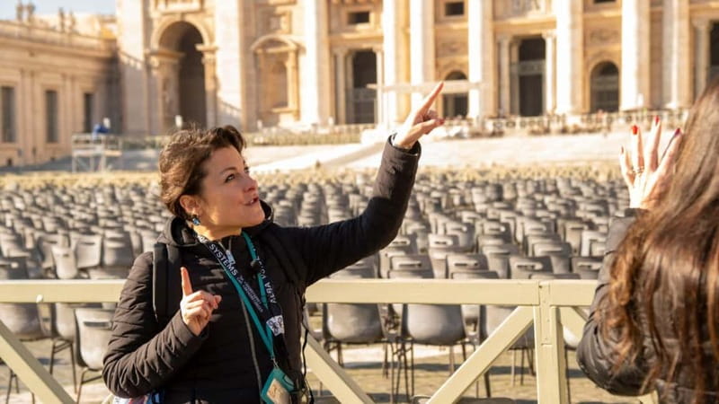 St. Peter's Dome Climb, Basilica and Vatacombs Tour - Key points to know before booking