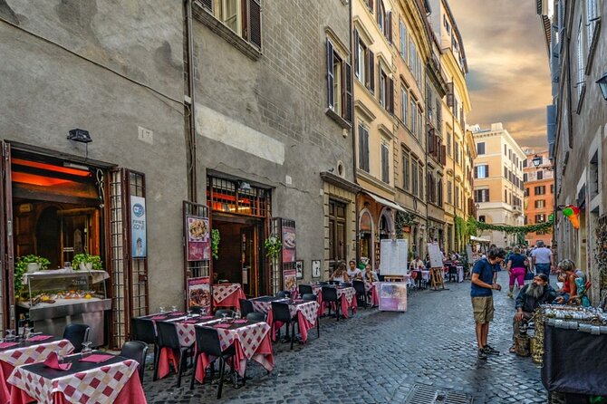 St. Peter's Dome Climb & Rome Street Food Tour with Limoncello - A food walk through Trastevere