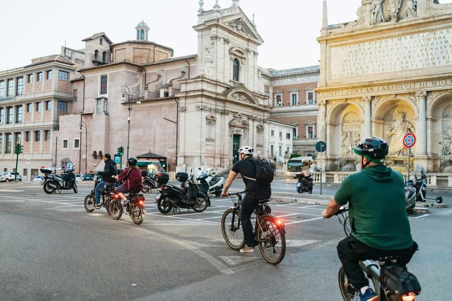 Sunrise in Rome: Small Group E-Bike Tour & Italian breakfast - Sant’Eustachio coffee and a proper Italian breakfast