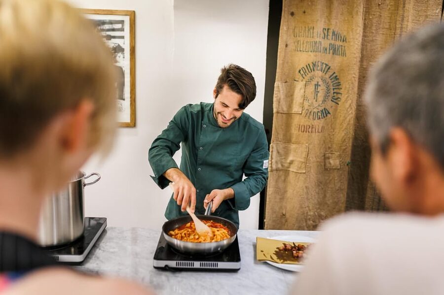 Super Fun Pasta and Gelato Cooking Class by the Vatican - The atmosphere and teaching style