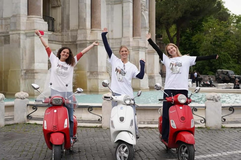 Taste, Explore, Capture-All inclusive Vespa Tour in Rome - Finishing with snacks in Piazza Navona