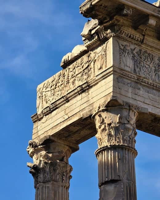 Tiber Island and Ghetto - Portico d’Ottavia and the layers of Rome