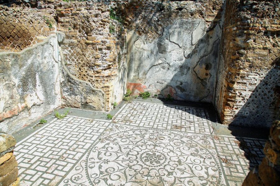 Tivoli: Hadrian's Villa and Villa d'Este Guided Tour - Should you book Hadrian’s Villa and Villa d’Este?