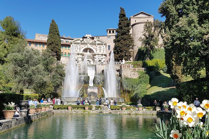 Tivoli Villas Full Day Trip From Rome with Lunch - Hadrian’s Villa: Roman power spread across open ground