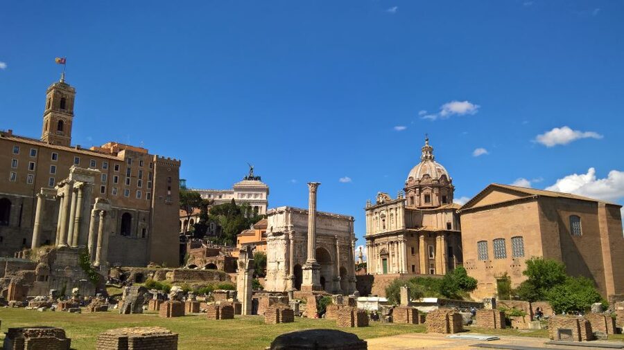 Tour of Colosseum & Roman Forum with Dutch Guide - Is $118.95 good value?