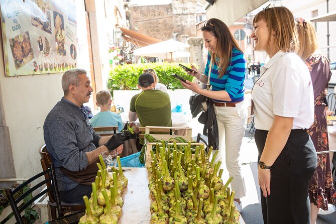 Trastevere & Campo de' Fiori Street Food Tour, Eat Like a Local - Campo de’ Fiori: market atmosphere and small samples