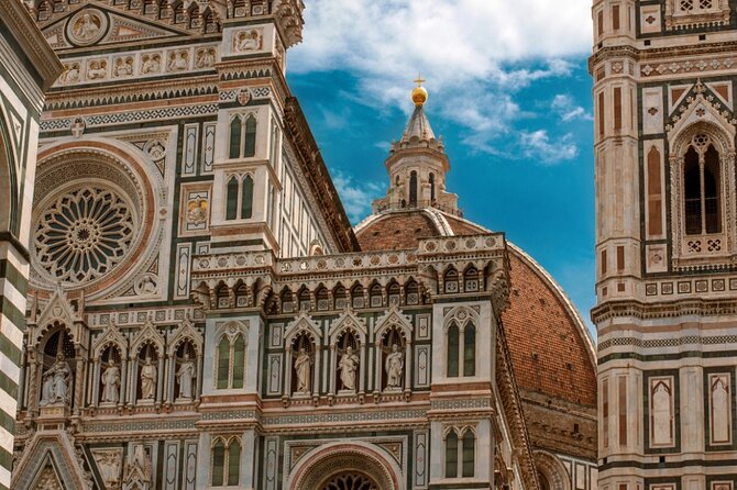 Tuscany Comfort Day Tour from Rome with Wine & Lunch - San Gimignano and its medieval towers