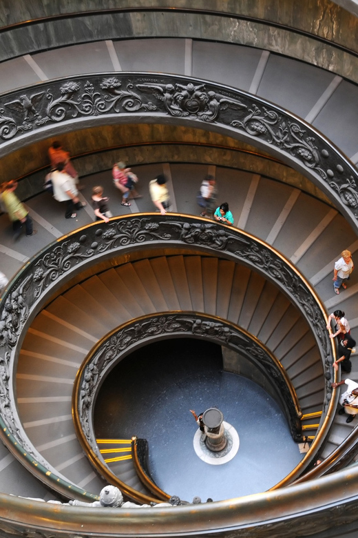 Vatican City: 24-Hour City Card - Saint John in Lateran Basilica and its cloister