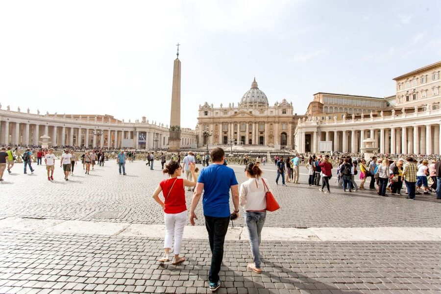Vatican City: Skip-the-Line Vatican Museums & Sistine Chapel - Priority Entry Into the Vatican Museums